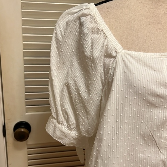 LC Lauren Conrad Dotted Swiss Top in White, Size Large - Picture 7 of 17